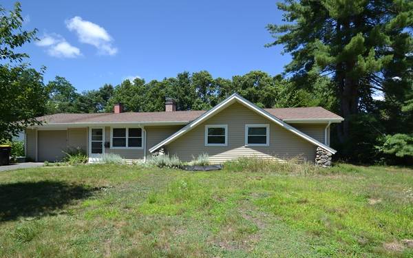 58 Gregory Rd, Framingham, MA 01701