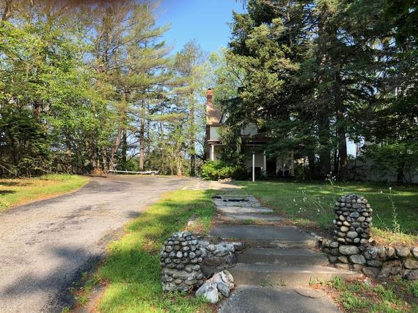 198 South Quinsigamond Ave, Shrewsbury, MA 01545