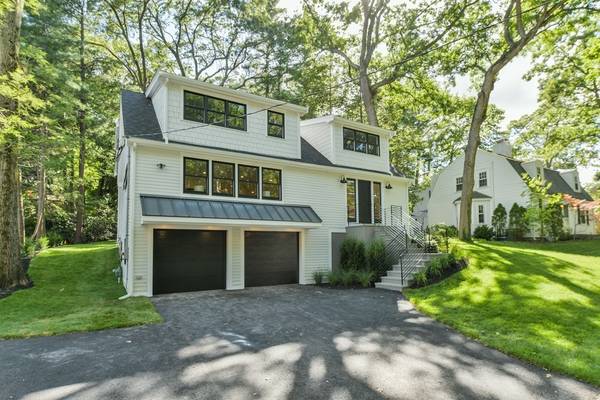 66 Audubon Dr, Newton, MA 02467