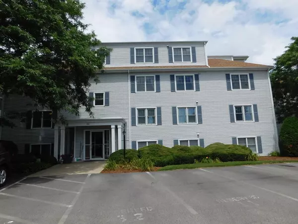 Mansfield, MA 02048,20 Webb Place #3B