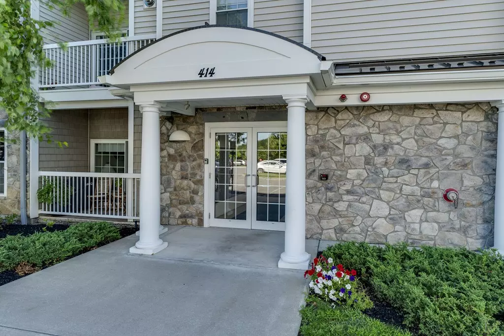 Braintree, MA 02184,414 John Mahar Hwy #A213