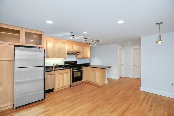 8 Allen #1, Cambridge, MA 02140