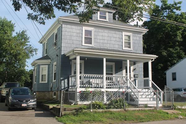 46 Vine St, Brockton, MA 02301