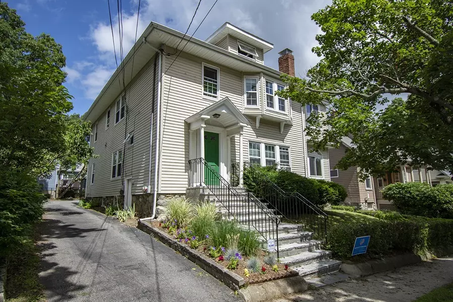 113 Mount Vernon St. #2, Arlington, MA 02476