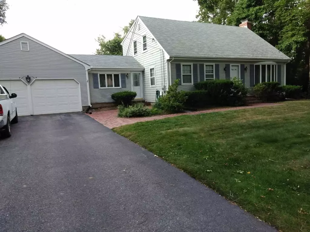 Seekonk, MA 02771,49 Chestnut Hill Dr