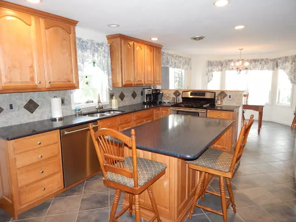 Haverhill, MA 01830,22 Pear Tree Rd