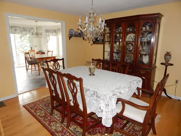 Haverhill, MA 01830,22 Pear Tree Rd