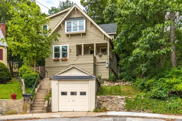 15 Rock Glen Circle, Medford, MA 02155