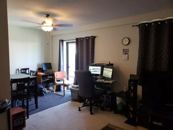 Lynn, MA 01902,605 Eastern Ave #203