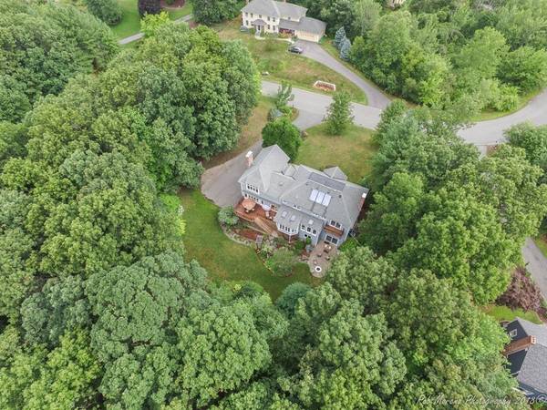 207 Bear Hill Rd, North Andover, MA 01845