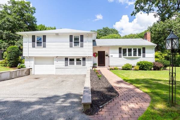 251 Mountain Avenue, Arlington, MA 02474