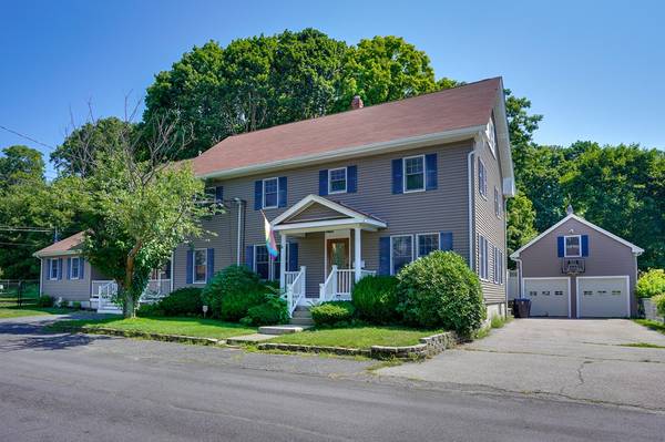 7 Vale St, Natick, MA 01760