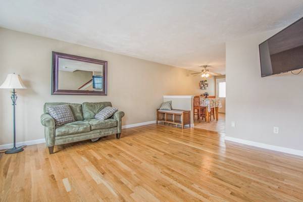 Dracut, MA 01826,48 Reagan Rd #48