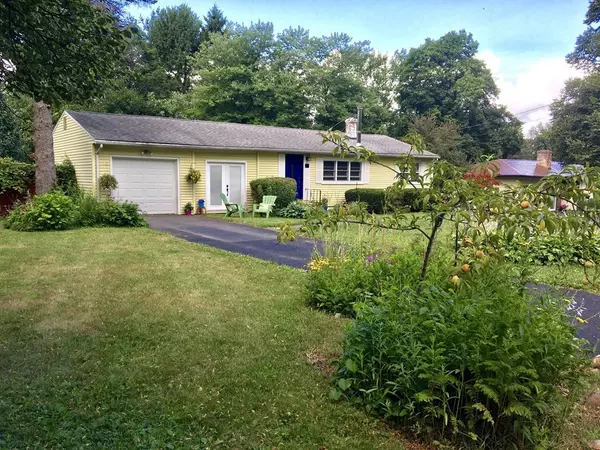 South Hadley, MA 01075,91 Charon Ter