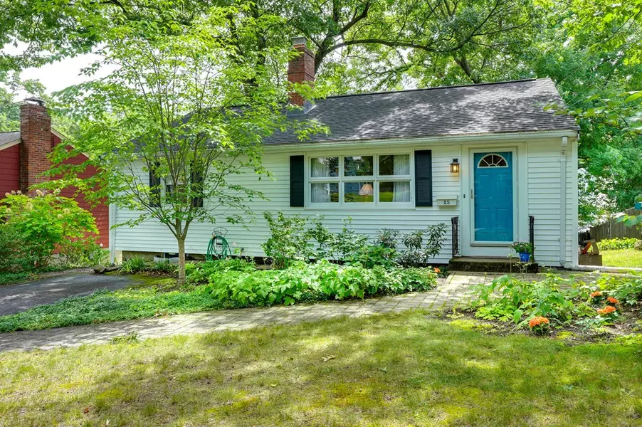 15 Elwern Rd, Arlington, MA 02474