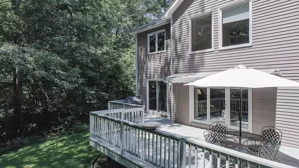Westford, MA 01886,5-R Fernwood Drive