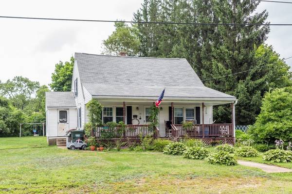 10 Pine Street, Templeton, MA 01468