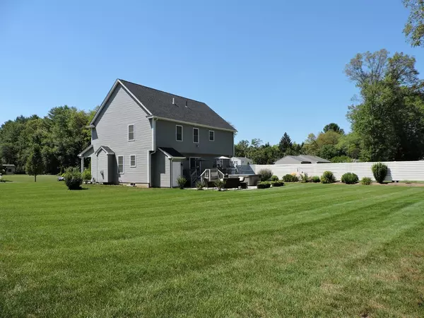 Wilbraham, MA 01095,1 Carla Lane