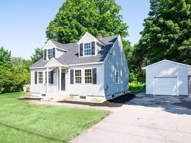 34 Nashua Rd, Pepperell, MA 01463