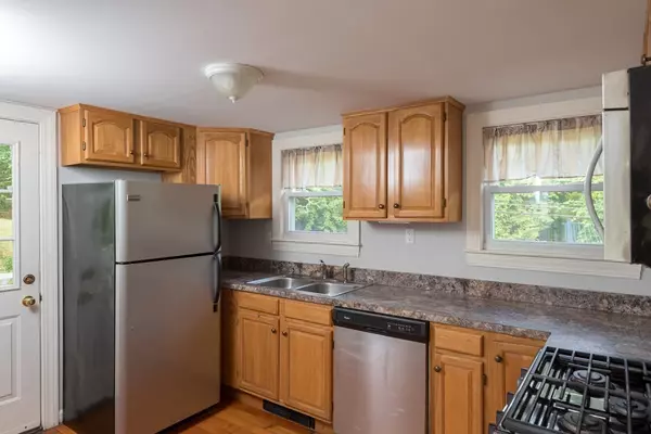 Plymouth, MA 02360,29 White Horse Rd