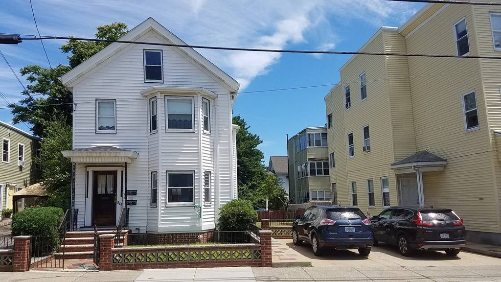 3 Bucknam St, Everett, MA 02149