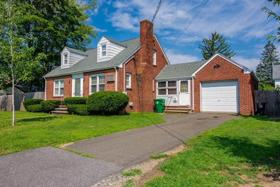 38 Lachine Street, Chicopee, MA 01020