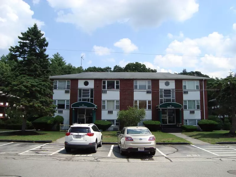 D1 Colonial Drive #4, Andover, MA 01810