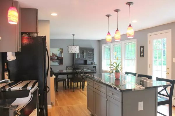 Sutton, MA 01590,29 Carr Street