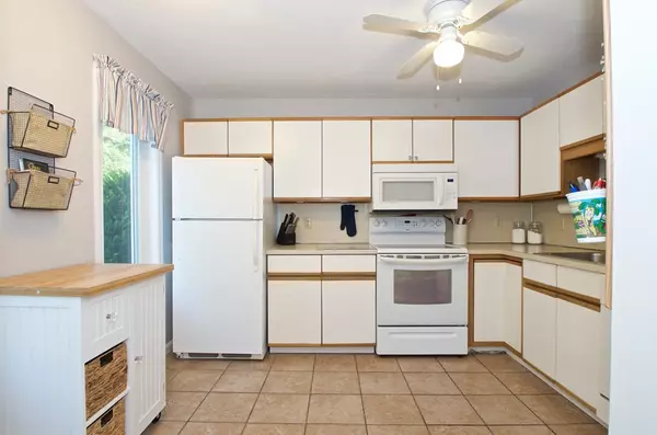 Pembroke, MA 02359,34 Mattakeesett St #36