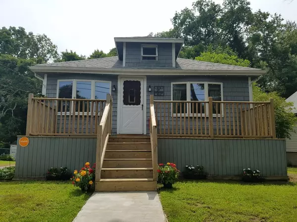 76 Sunset Avenue, Brockton, MA 02301
