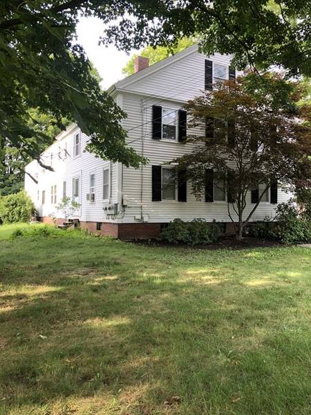 8 Main St, Pepperell, MA 01463