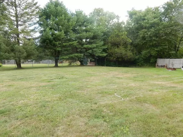 Whitman, MA 02382,15 Apollo Road