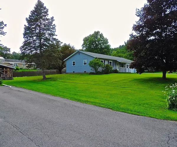 Greenfield, MA 01301,121 Thayer Road Ext.