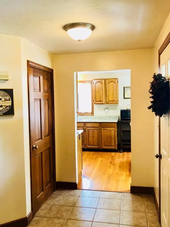 Milford, MA 01757,4 Dell Ann Cir #4