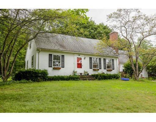 28 Everett Ave, Belchertown, MA 01007