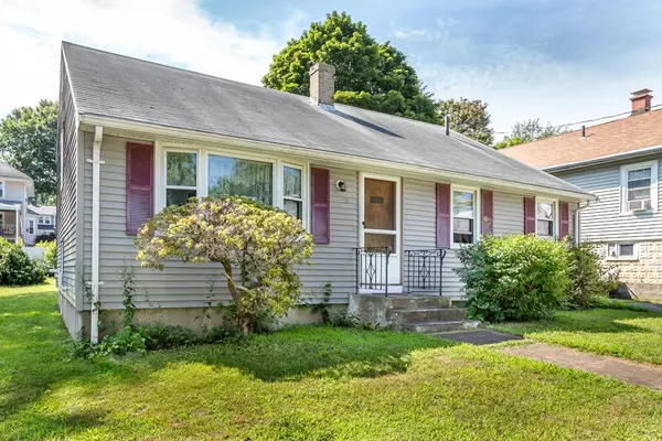 33 Harbor Villa Ave, Braintree, MA 02184