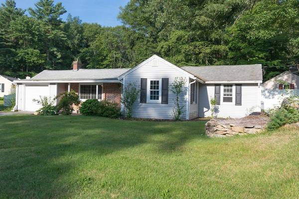 5 Rockridge Rd, Framingham, MA 01702