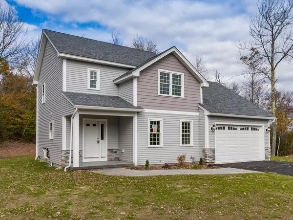 54 Gardner Rd, Ashburnham, MA 01430