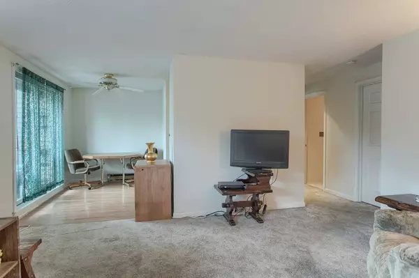 Beverly, MA 01915,115 Water #17