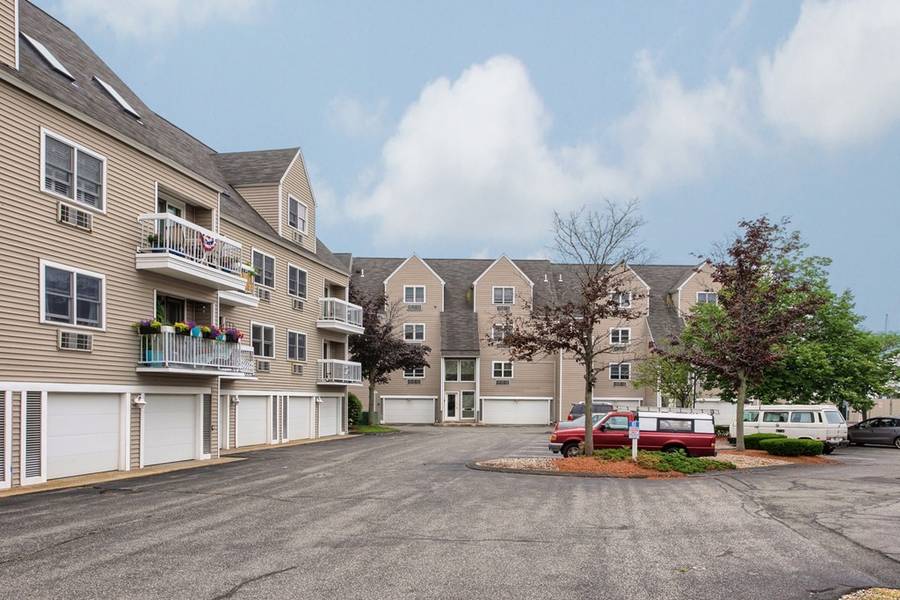 115 Water #17, Beverly, MA 01915