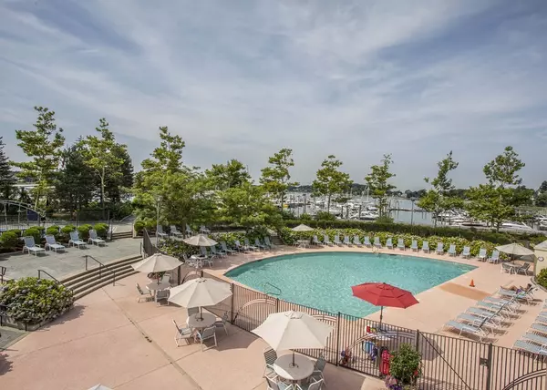 Weymouth, MA 02191,61 Broad Reach #T81B