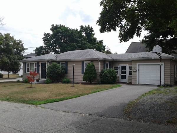 7 Dias Terrace, Somerset, MA 02726