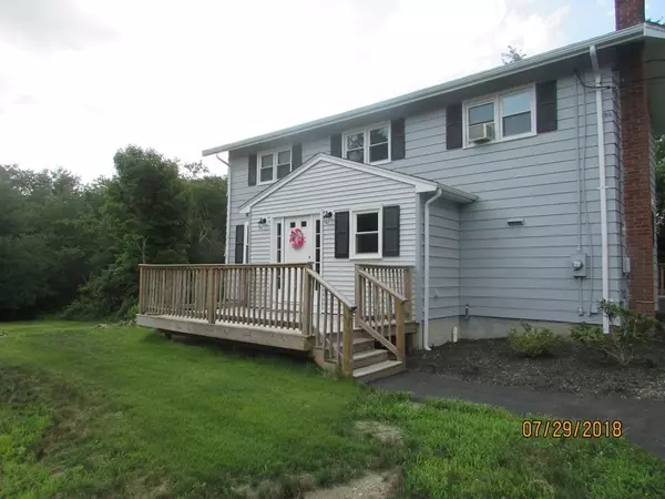 Taunton, MA 02780,618 Crane Ave S