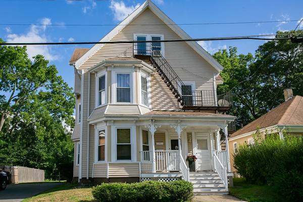 124 Myrtle St, Brockton, MA 02301