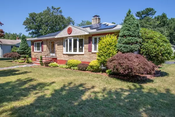 336 Lynn Fells Parkway, Saugus, MA 01906