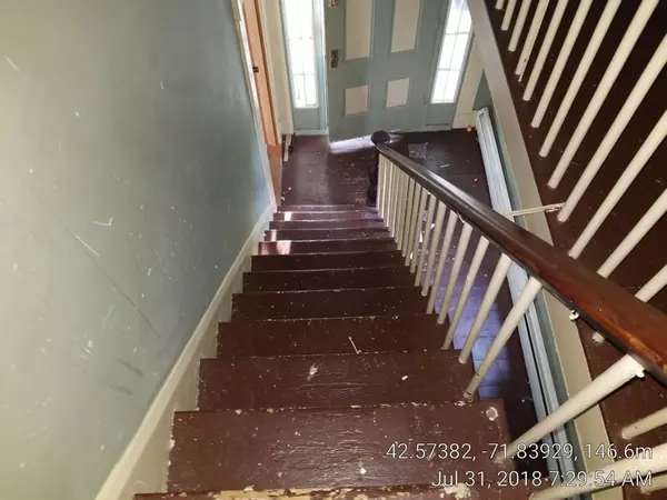 Fitchburg, MA 01420,28 Sanborn St