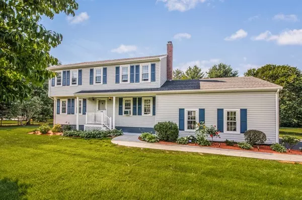 6 Copperfield Lane, Franklin, MA 02038