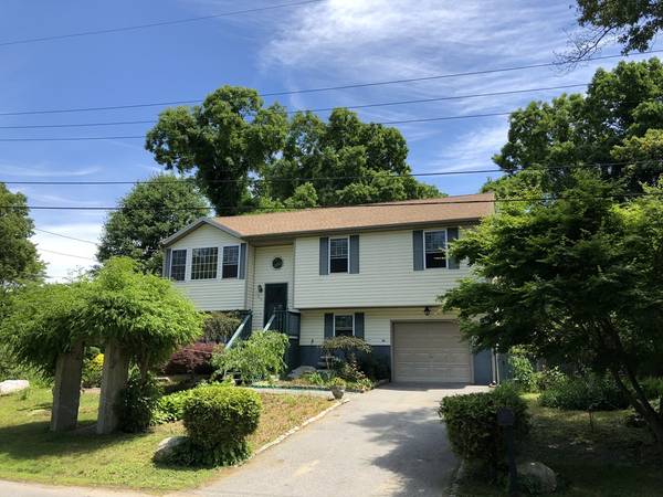 20 Assonet Blvd., Freetown, MA 02702