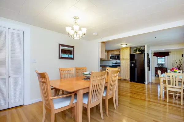Northborough, MA 01532,11 Riley Road