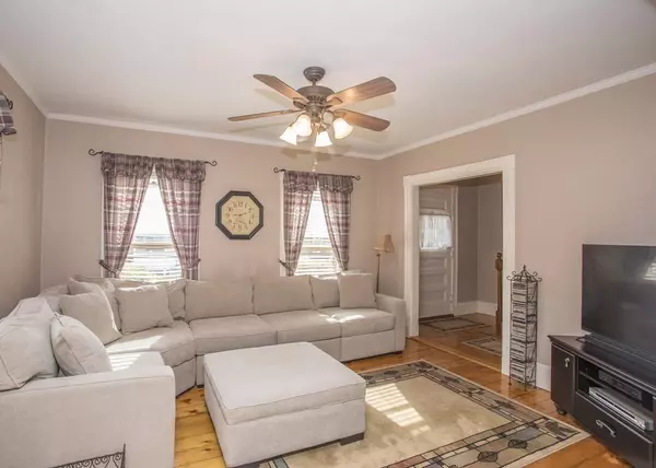 Easton, MA 02356,5 Seaver St